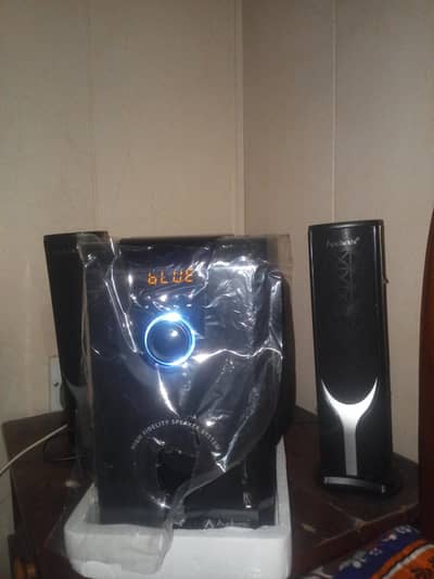 all oky box pack ha 1years ki warranty ha