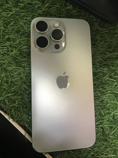 Apple iPhone 15 Pro Max