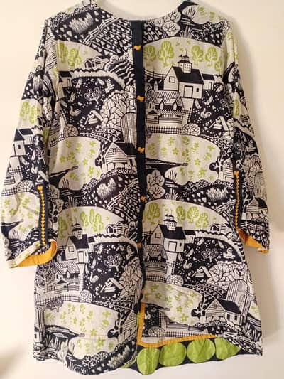 Elegant Printed Ladies Shirt – Stylish Casual Wear