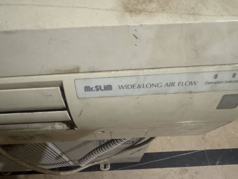 Mitsubishi split AC 1