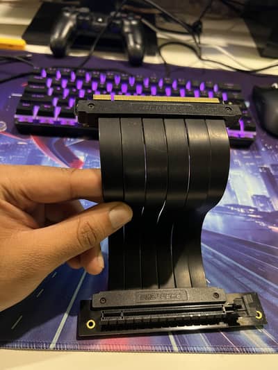 Pcie riser 3.0 phantek with mount