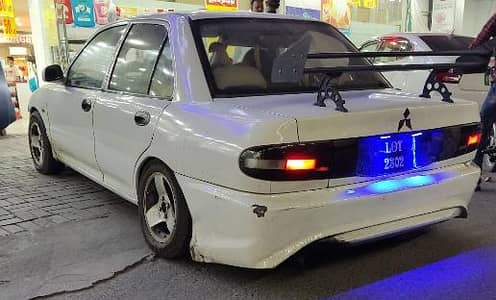 Mitsubishi Lancer 1993