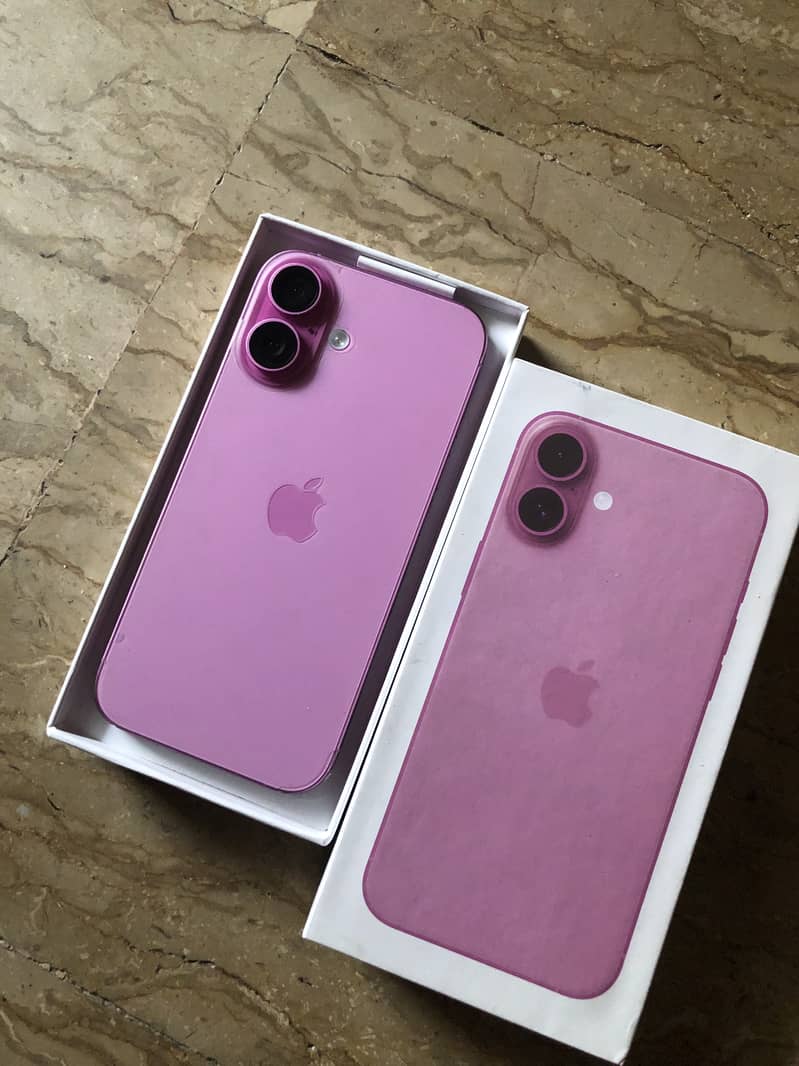 Apple iPhone 16 0