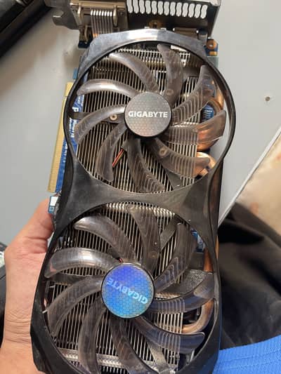Nvidia gtx 660 2gb ( 2fans)