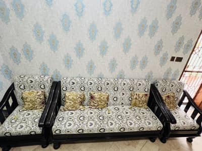  Premium Quality  Wooden Sofa for Sale