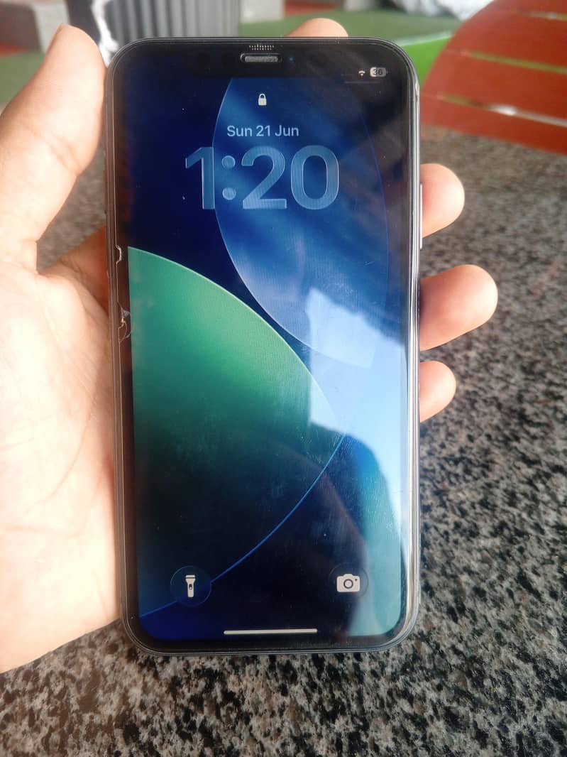 Apple iPhone 11 5