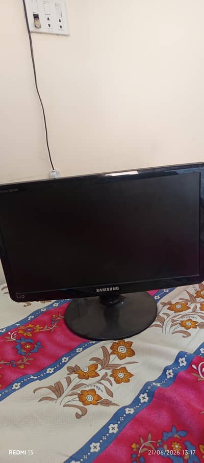 SAMSUNG COMPUTER LED FOR SALE