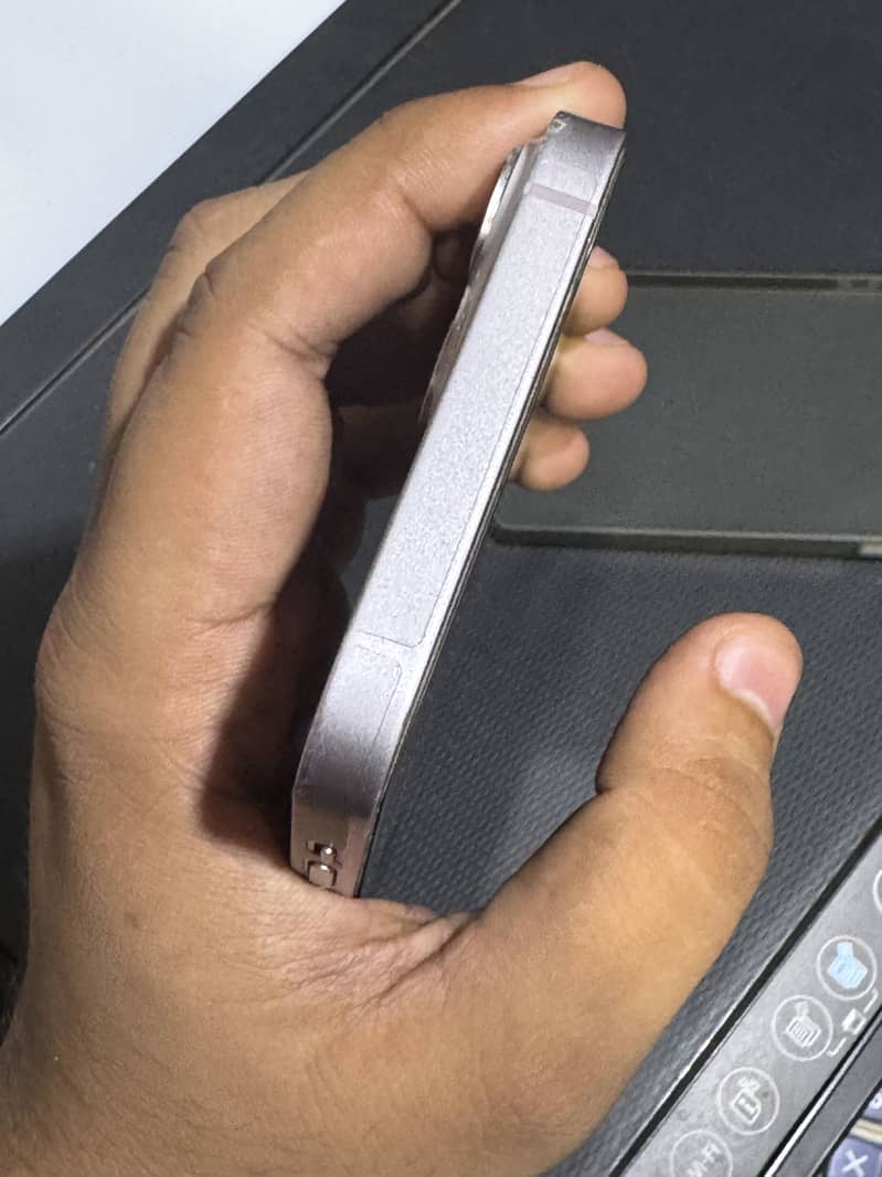 Apple iPhone 14 plus 2