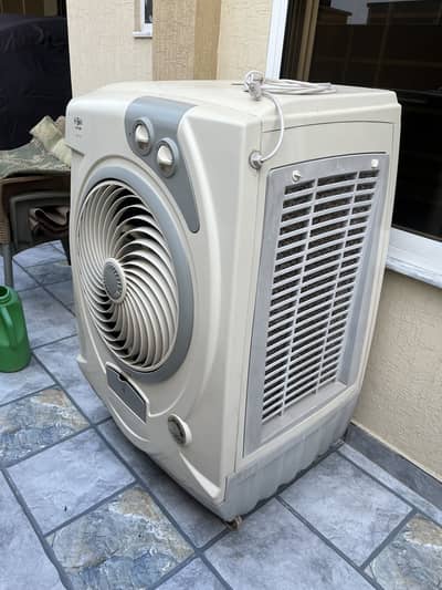 SUPER ASIA COOLER IN NEW CONDITION