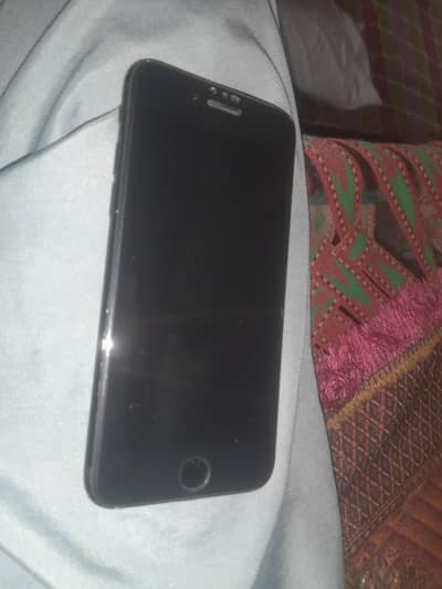 Apple iPhone 7