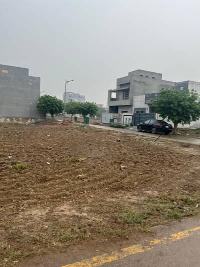 20 MARLA MOST BEAUTIFUL PRIME LOCATION RESIDENTIAL PLOT FOR SALE IN NEW LAHORE CITY PHASE 2