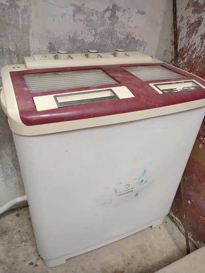 toyo washing machine in running condition