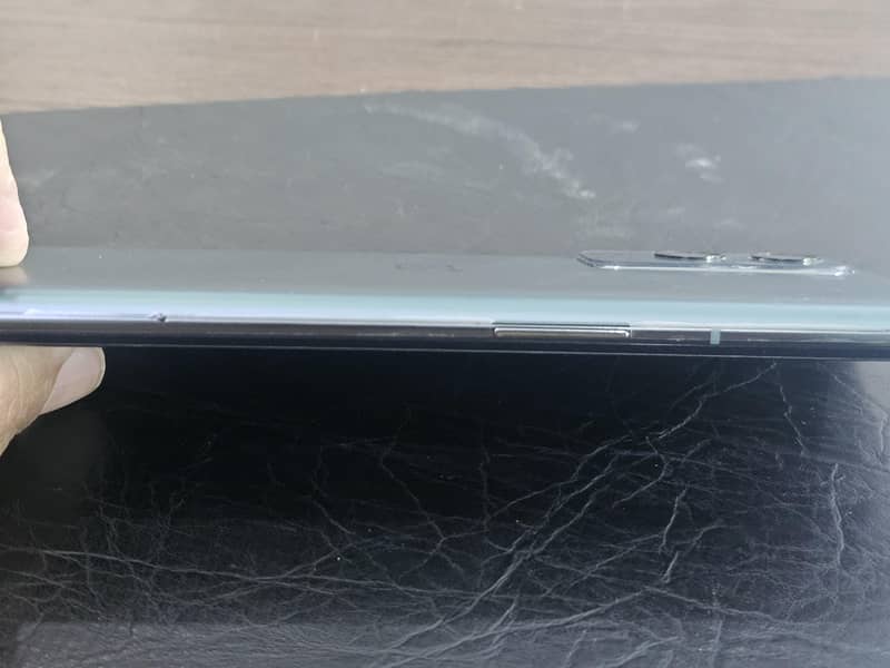 One Plus 9 Pro 4