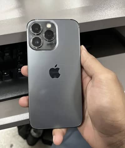 Apple iPhone 13 Pro