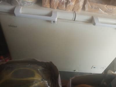 freezer for sale good condition