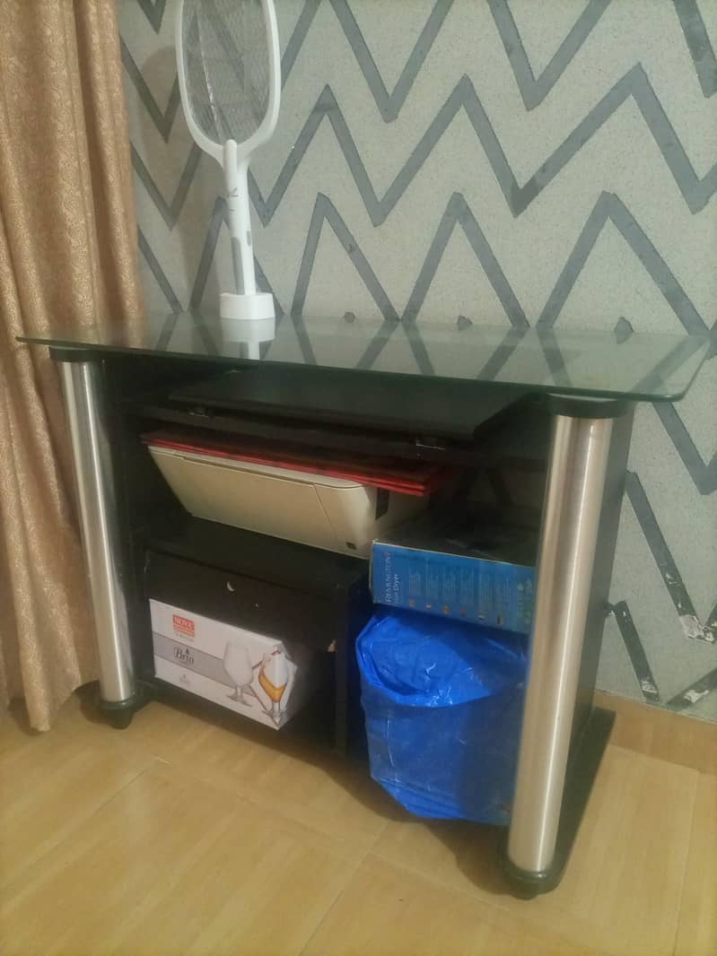 computer table 1
