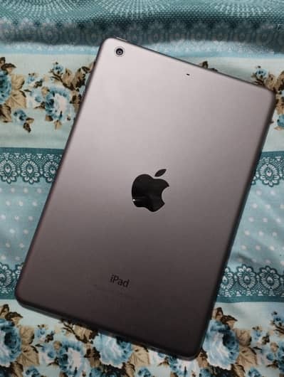 ipad mini 2 32gb total original condition neat clean