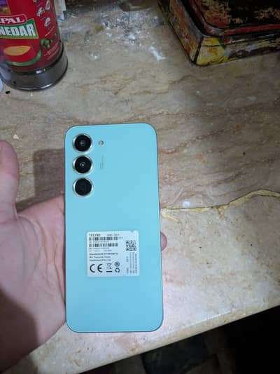 Tecno spark 40 pro