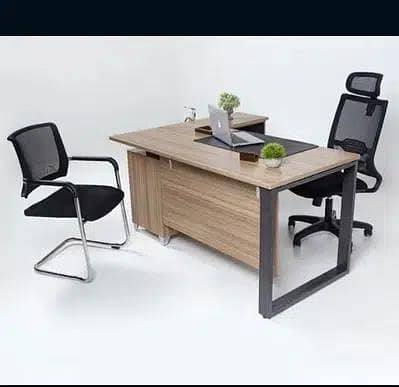 Computer Table 4