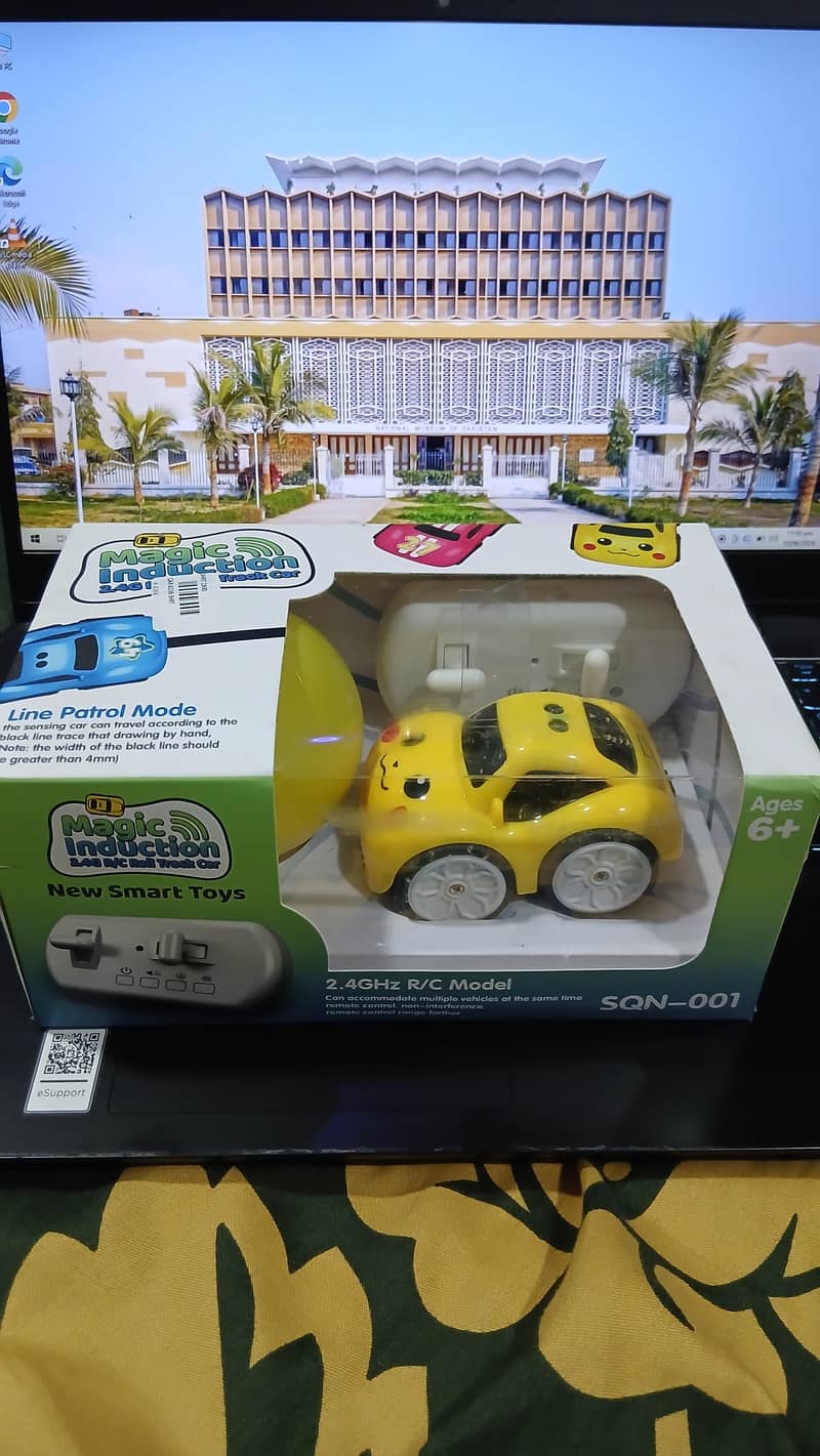 Electronic Magic induction Remote control Car 1
