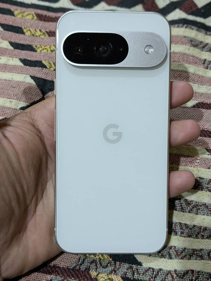 Google Pixel 9 1