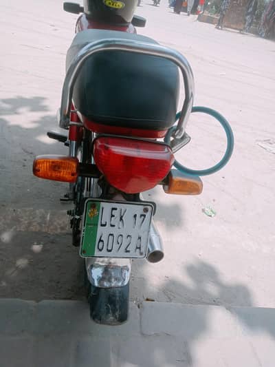 Honda CD 70 neat clean bike