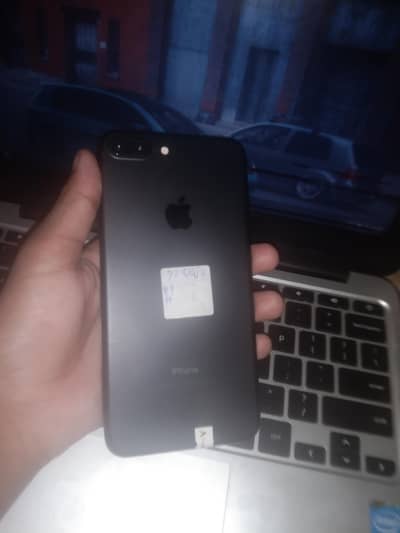 Apple iPhone 7 Plus good condition  10/9.5