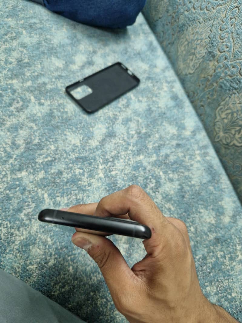 One Plus 9 Pro 7