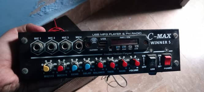 Amplifier with 10 inch speaker Box