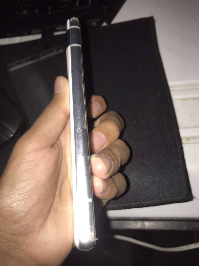 Google Pixel 7a 6