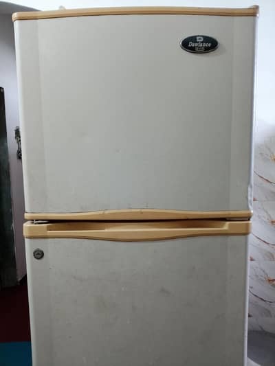Dawlance Fridge Full Size  ( Non inverter )