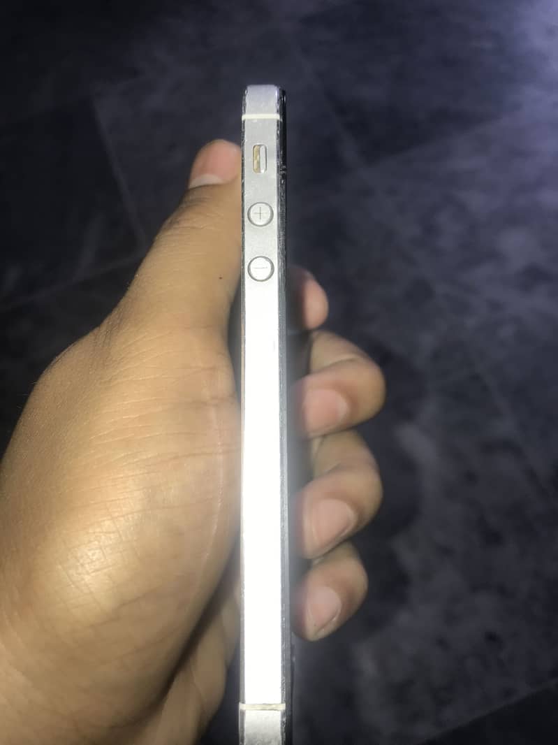 Apple iPhone SE 2