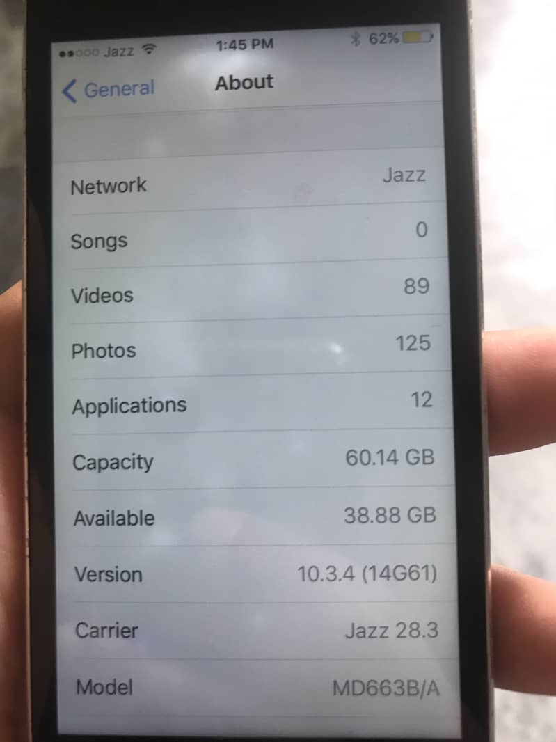 Apple iPhone SE 4