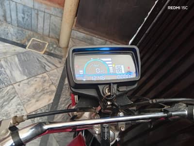 I am selling motorcycle it's colour is red its condition is good