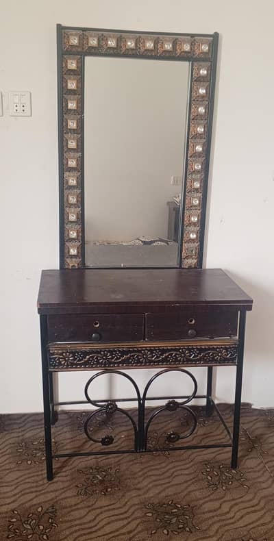 Two Single iron bed with dressing