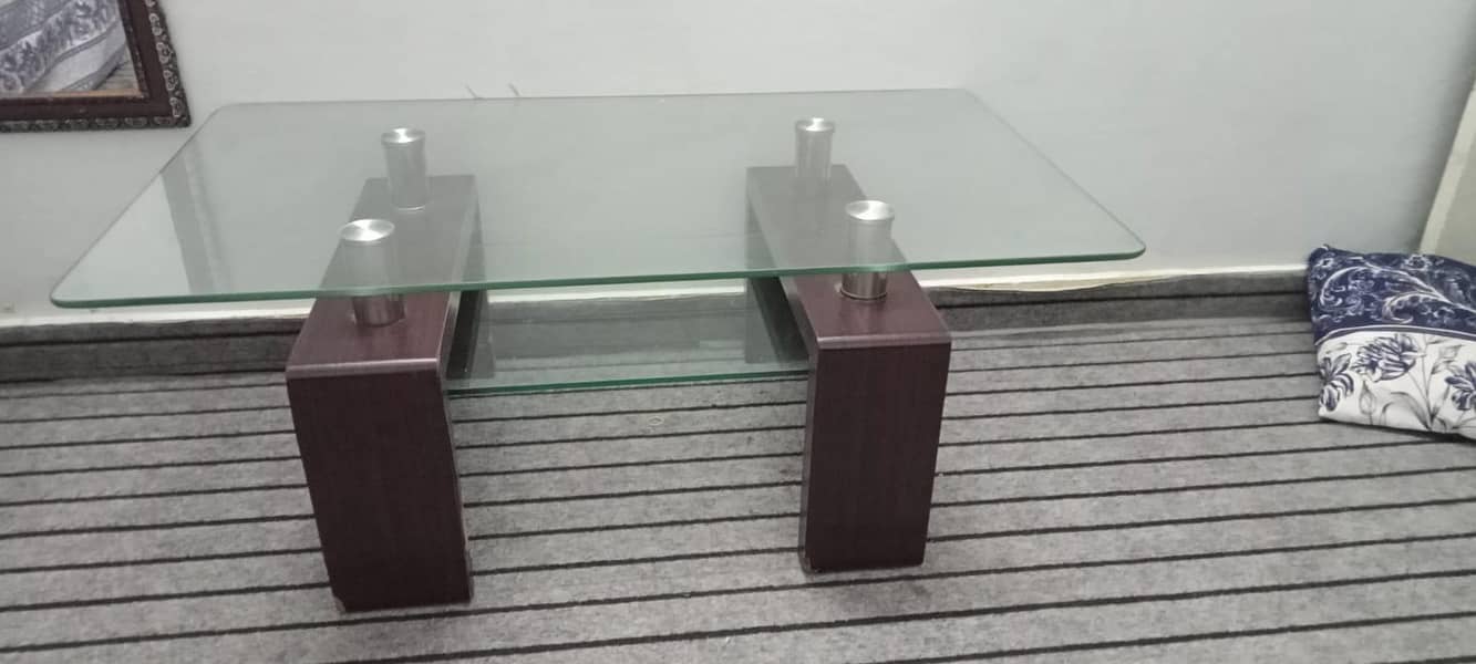 Center Table 0