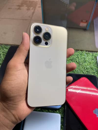 Apple iPhone 13 Pro