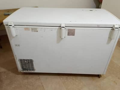 Selling Deep Freezer