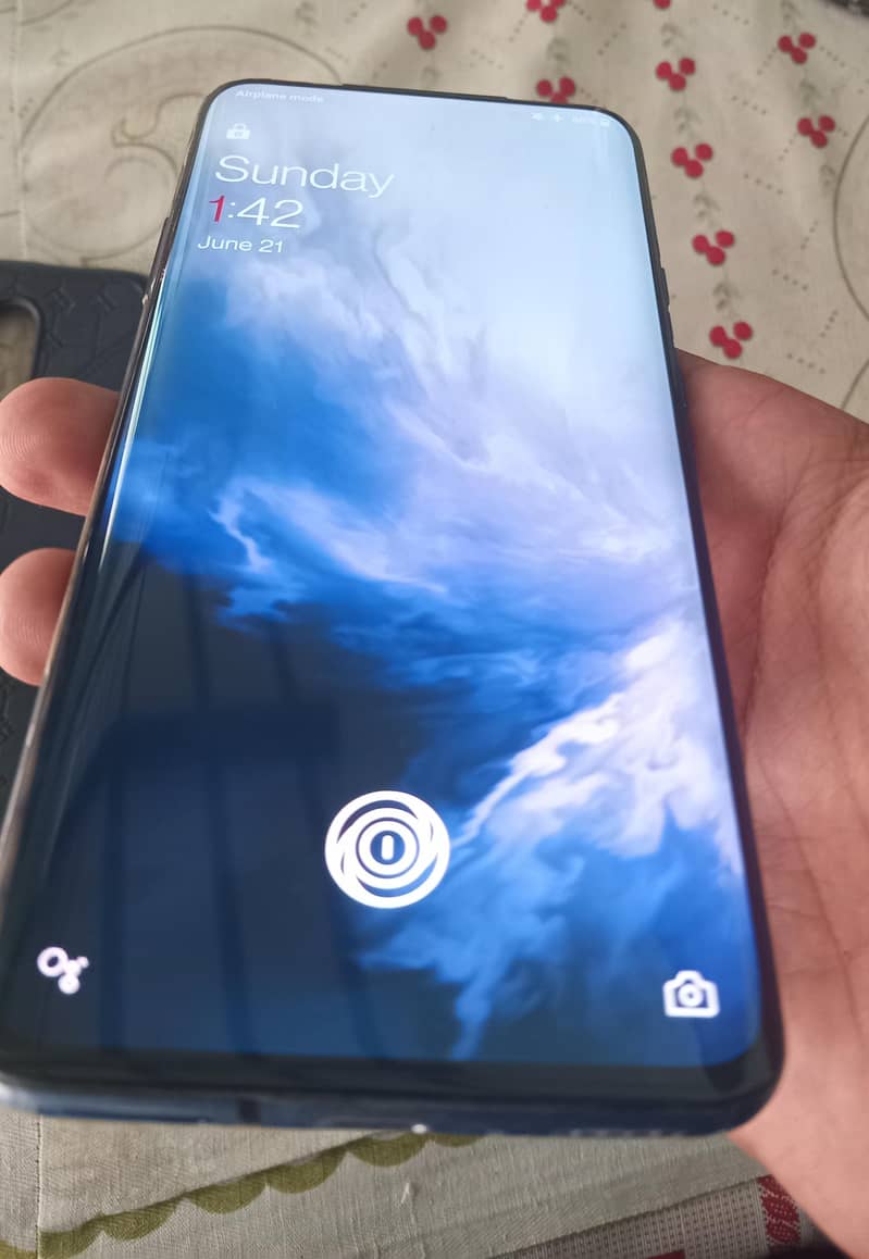 One Plus 7 Pro 1