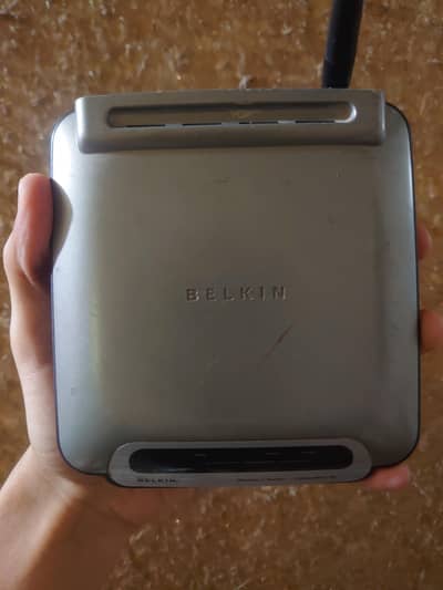 The Belkin Wireless-G Router (models like F5D7230-4