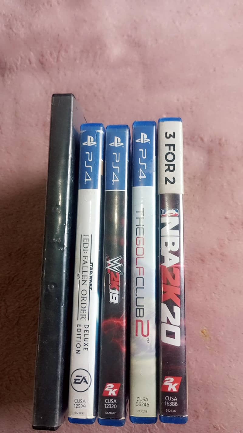 PS4 slim 3
