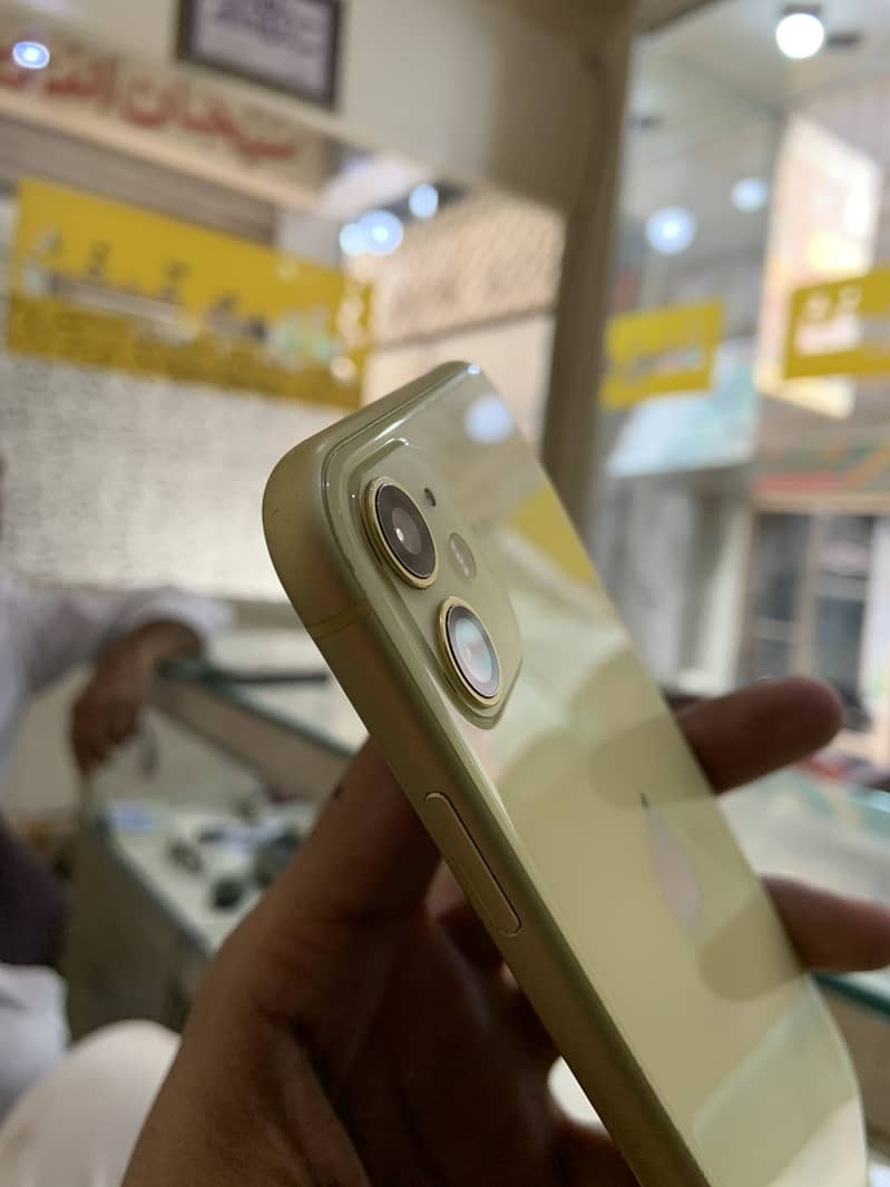 iPhone 11 1