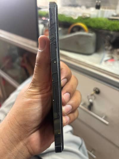 Realme 15t official approved just corner se colore utar gya