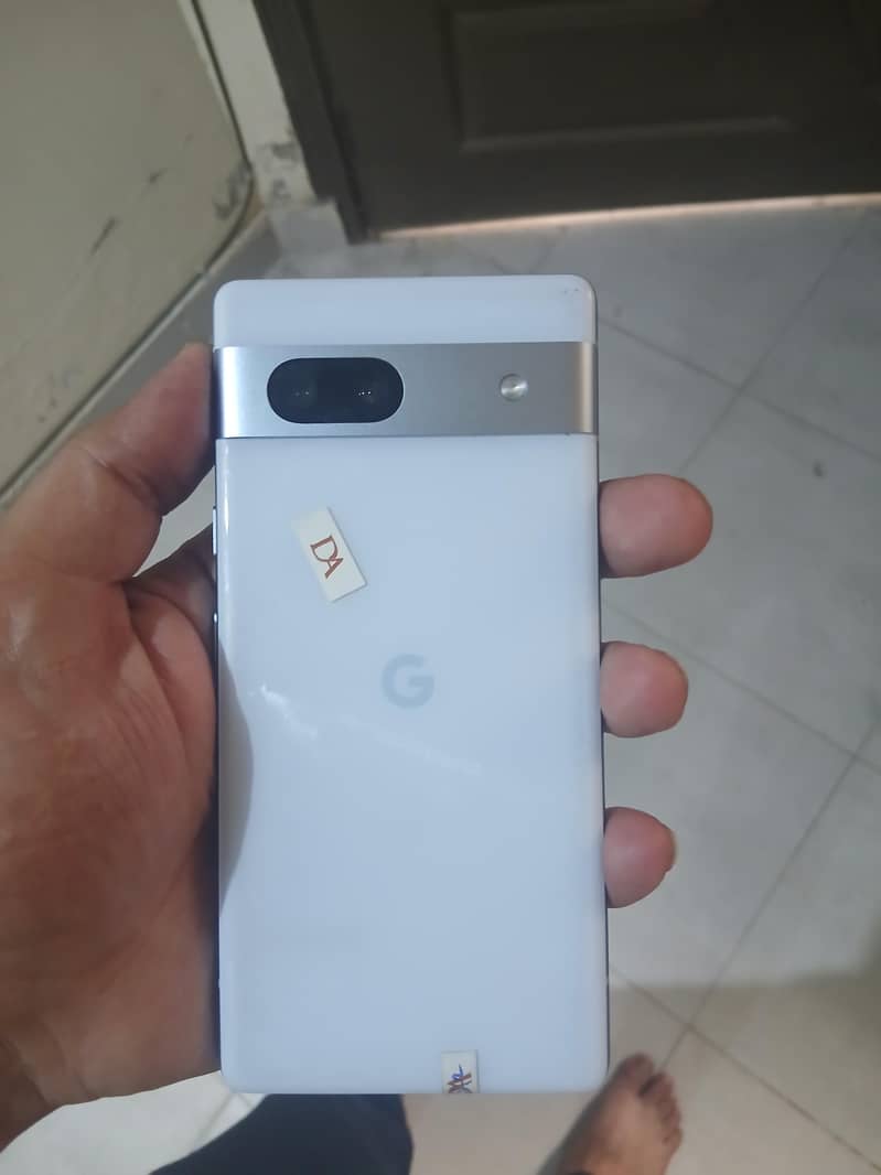 Google Pixel 7a 2