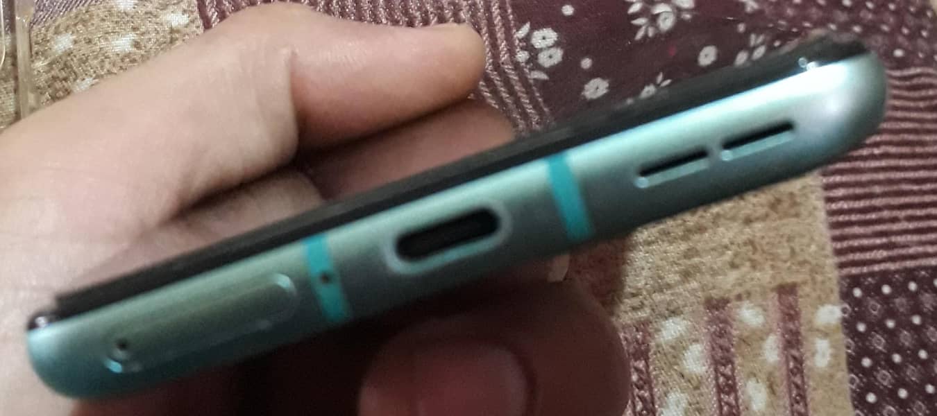One Plus 8T 1