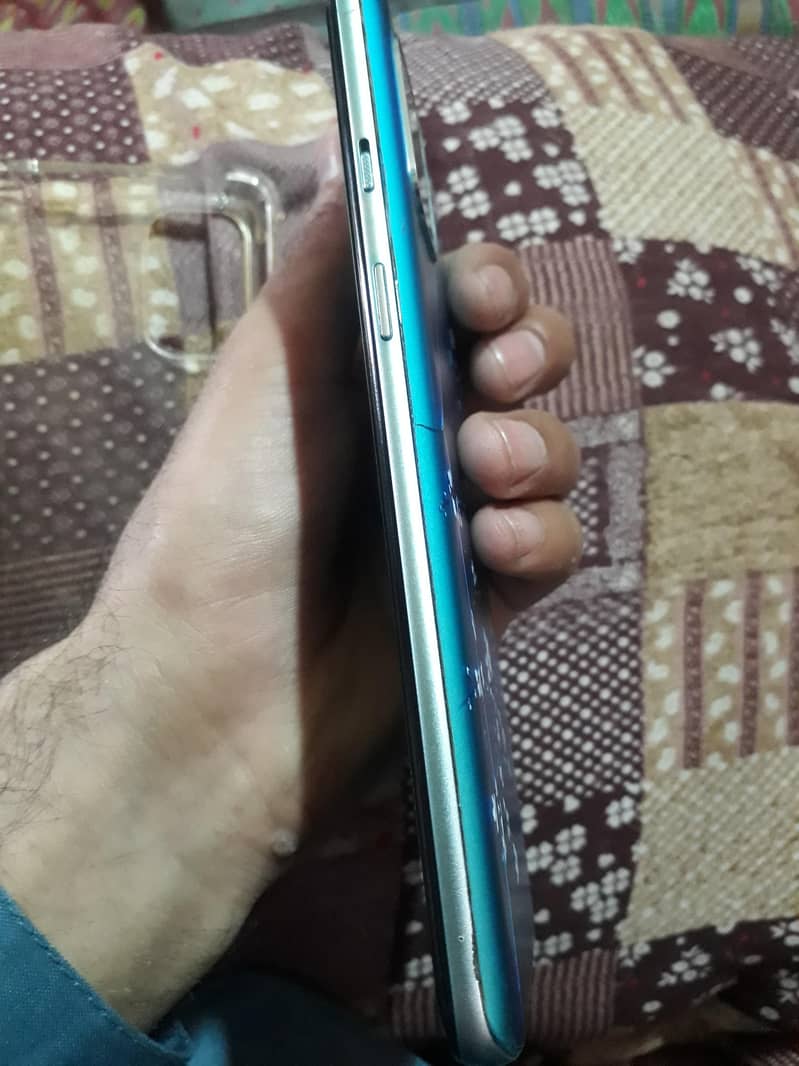 One Plus 8T 4