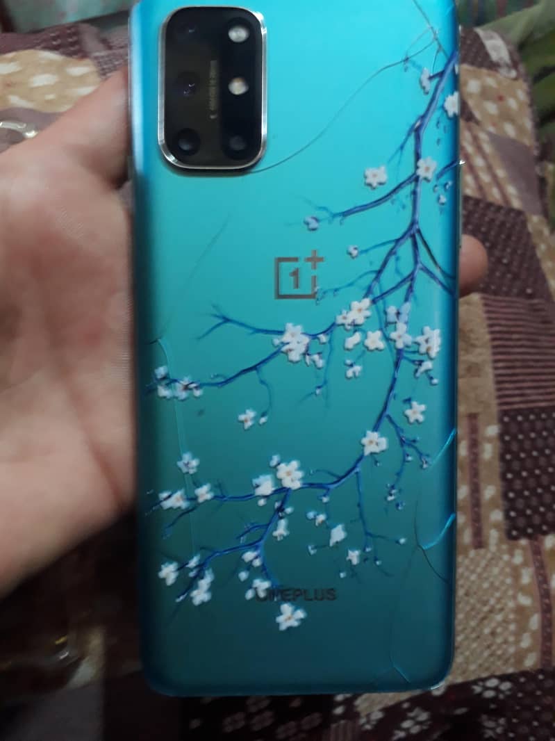 One Plus 8T 6