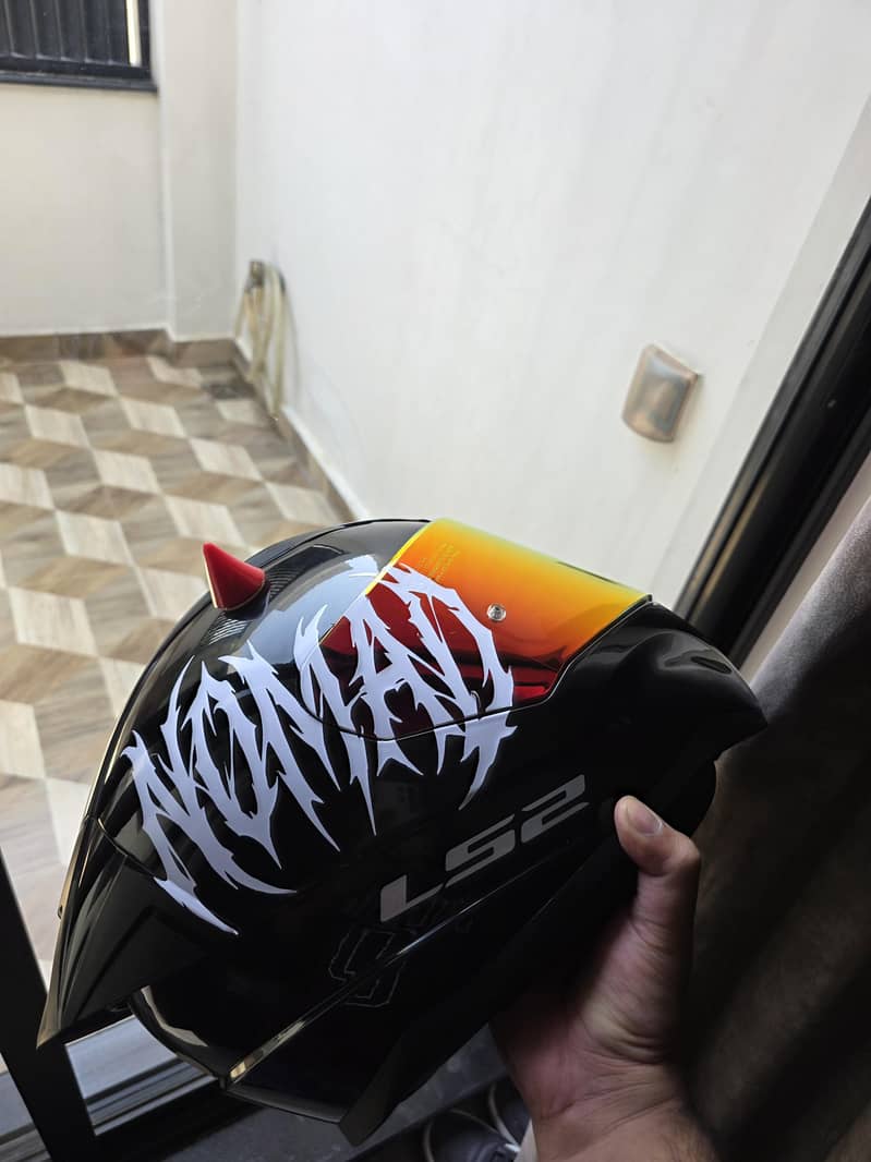 LS2 Rapid 2 Mint condition (with either black visor or red) 0