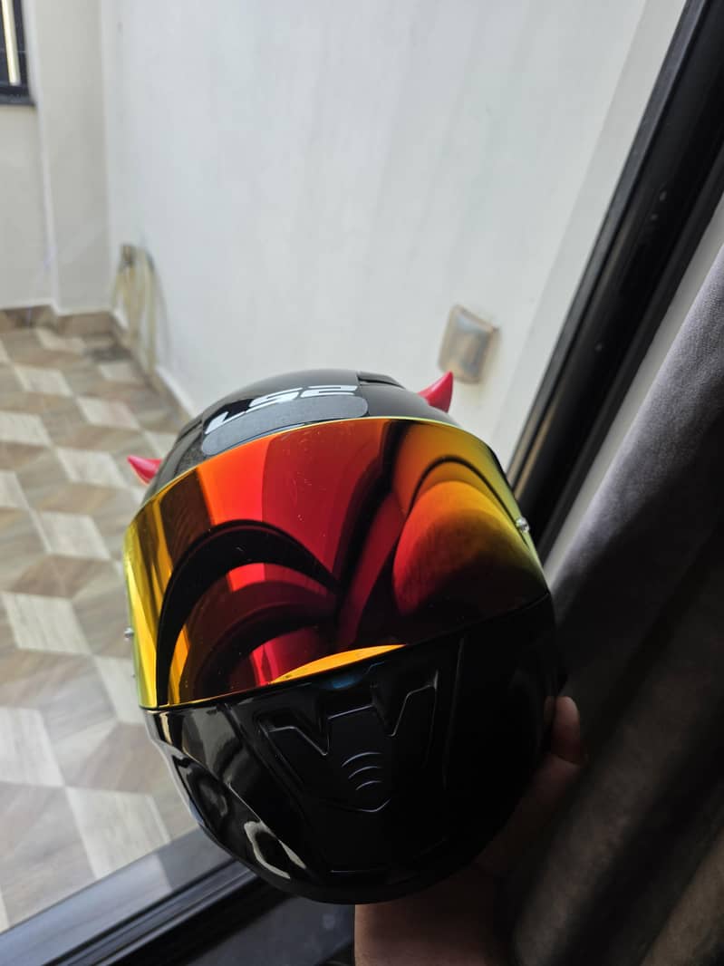 LS2 Rapid 2 Mint condition (with either black visor or red) 3