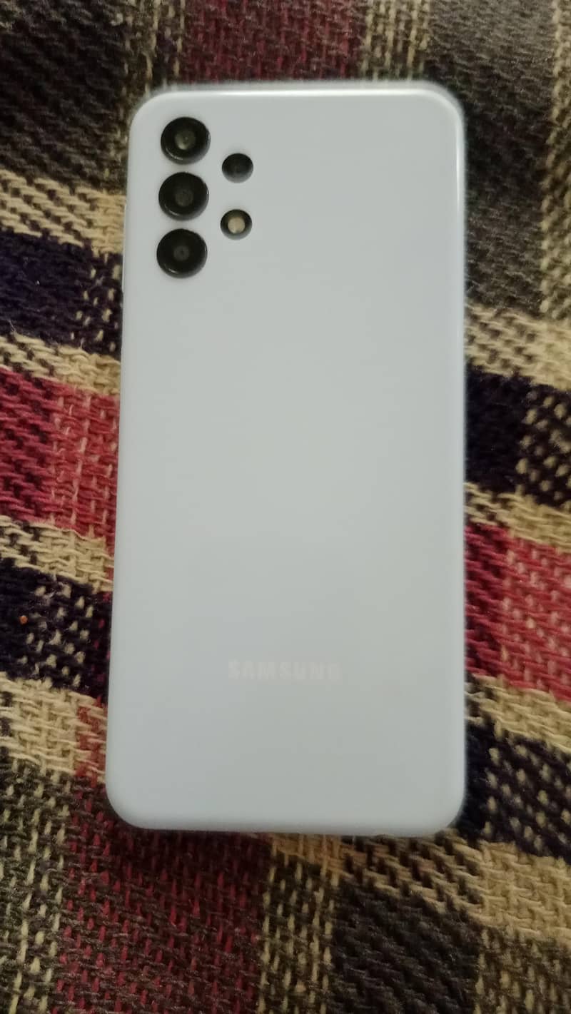 Samsung Mobile A13 8